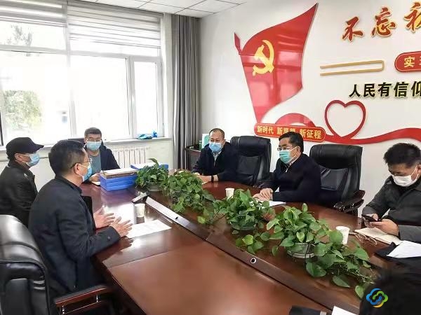 2001635852723_ 2001635852723_